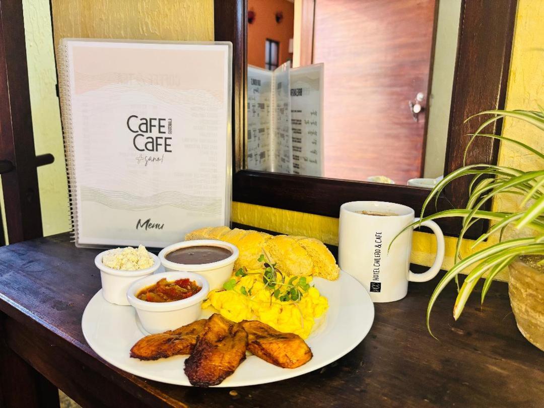 Hotel Chilero Y Cafe Антигуа-Гватемала Экстерьер фото